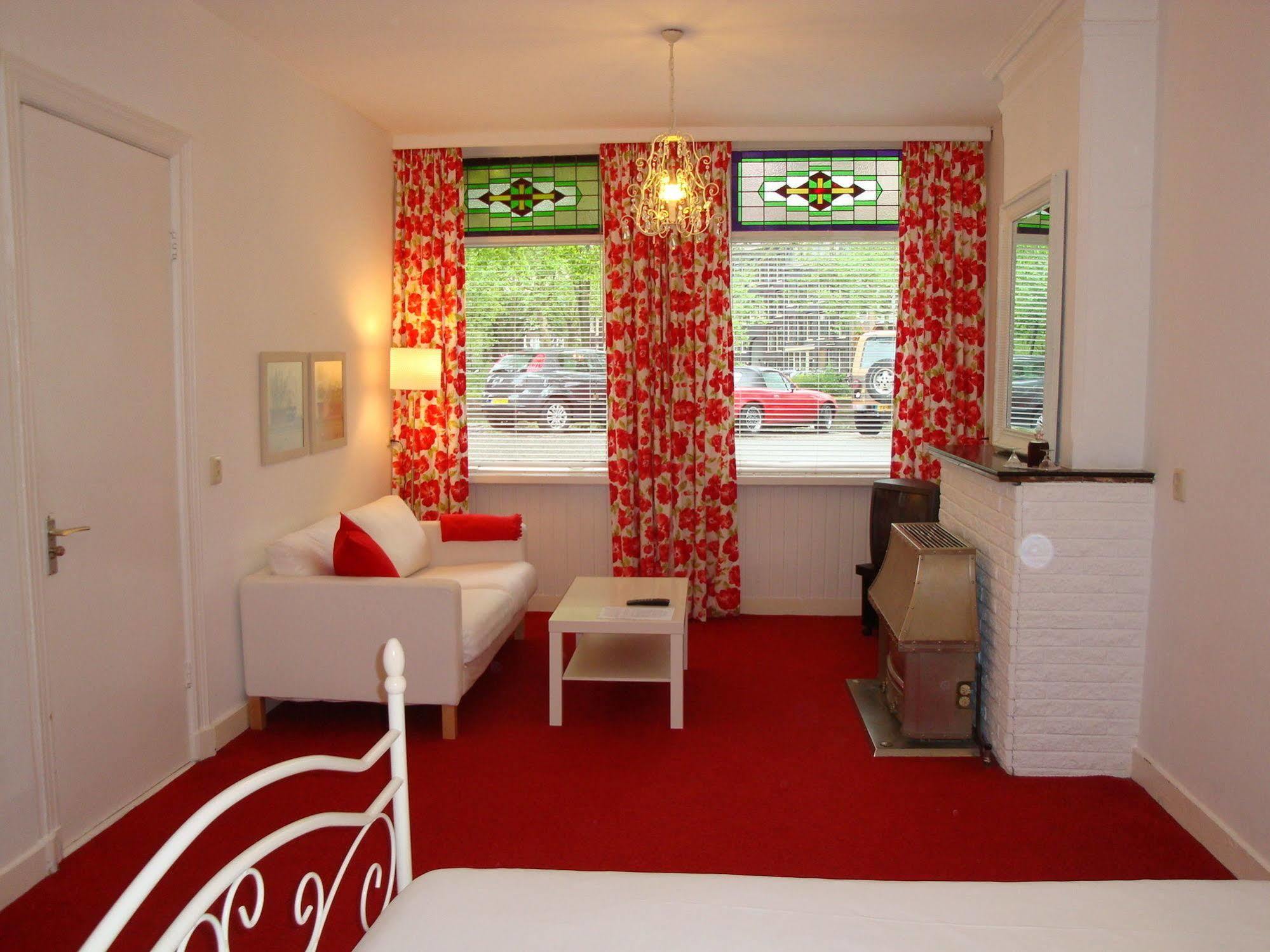 Bed And Breakfast Amsterdam Exterior photo